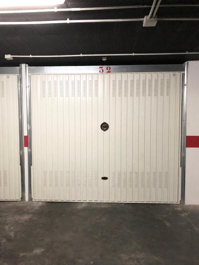 Apto Urbanización Piscina Céntrico Garaje Incluido Castro Urdiales Esterno foto